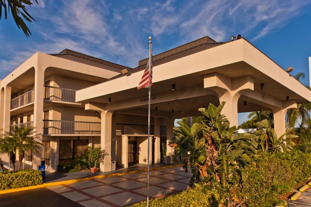 Quality Inn Palm Beach International Airport West Palm Beach Esterno foto