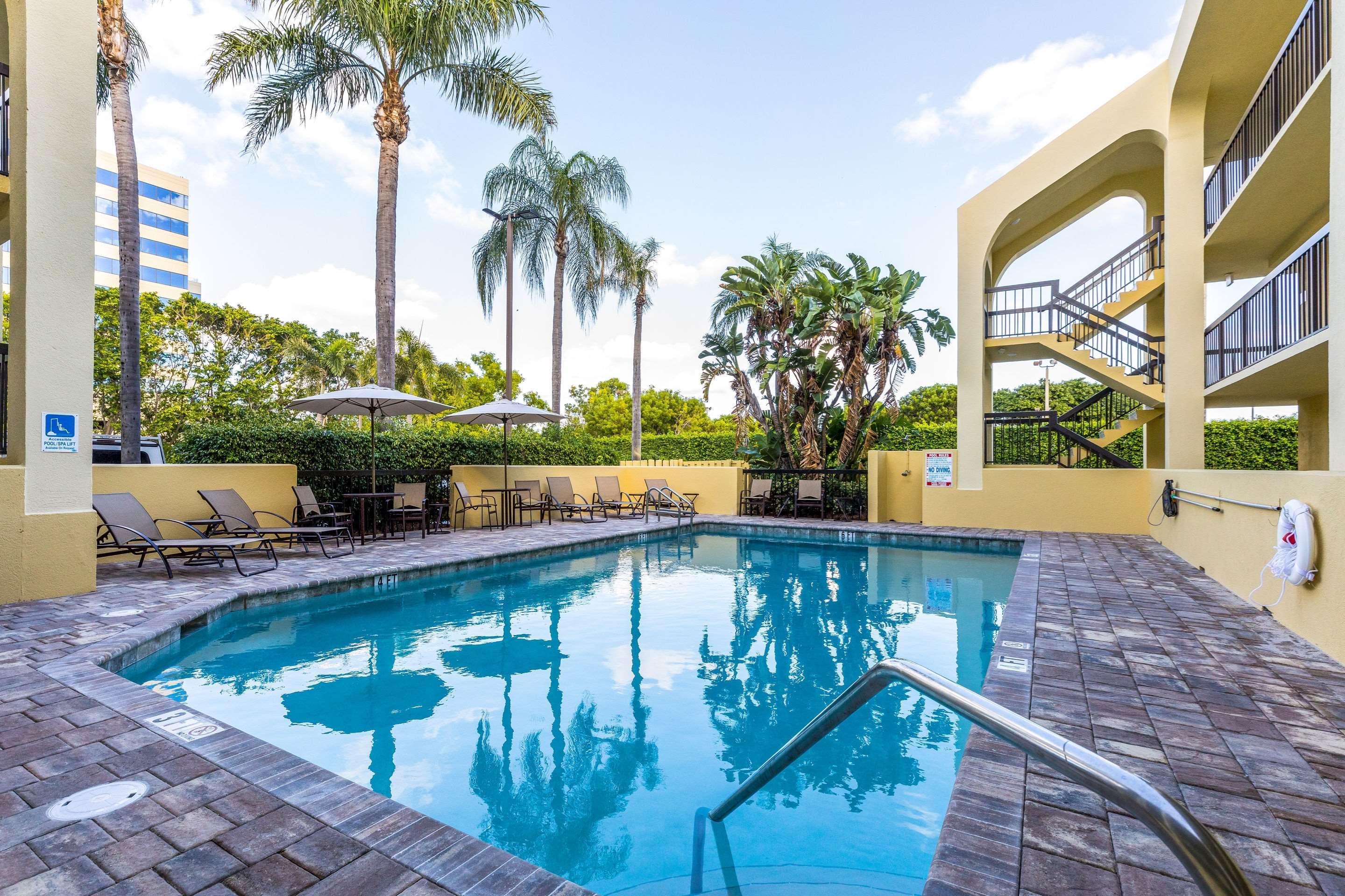 Quality Inn Palm Beach International Airport West Palm Beach Esterno foto
