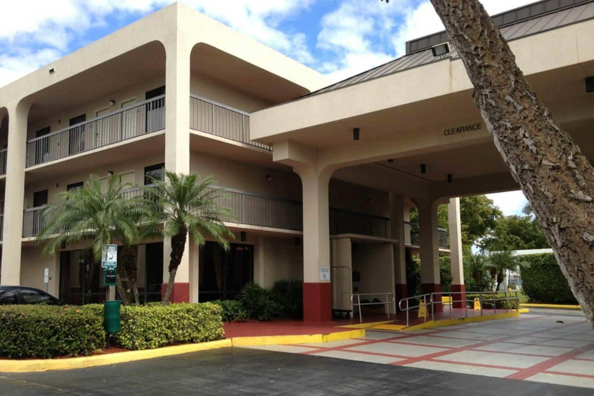 Quality Inn Palm Beach International Airport West Palm Beach Esterno foto