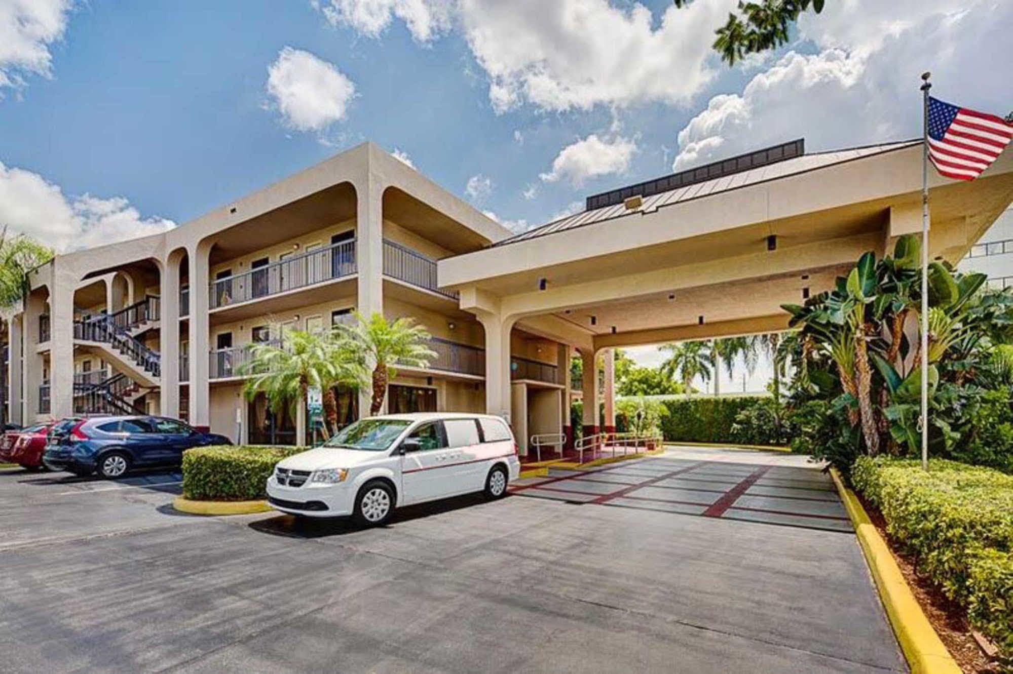Quality Inn Palm Beach International Airport West Palm Beach Esterno foto